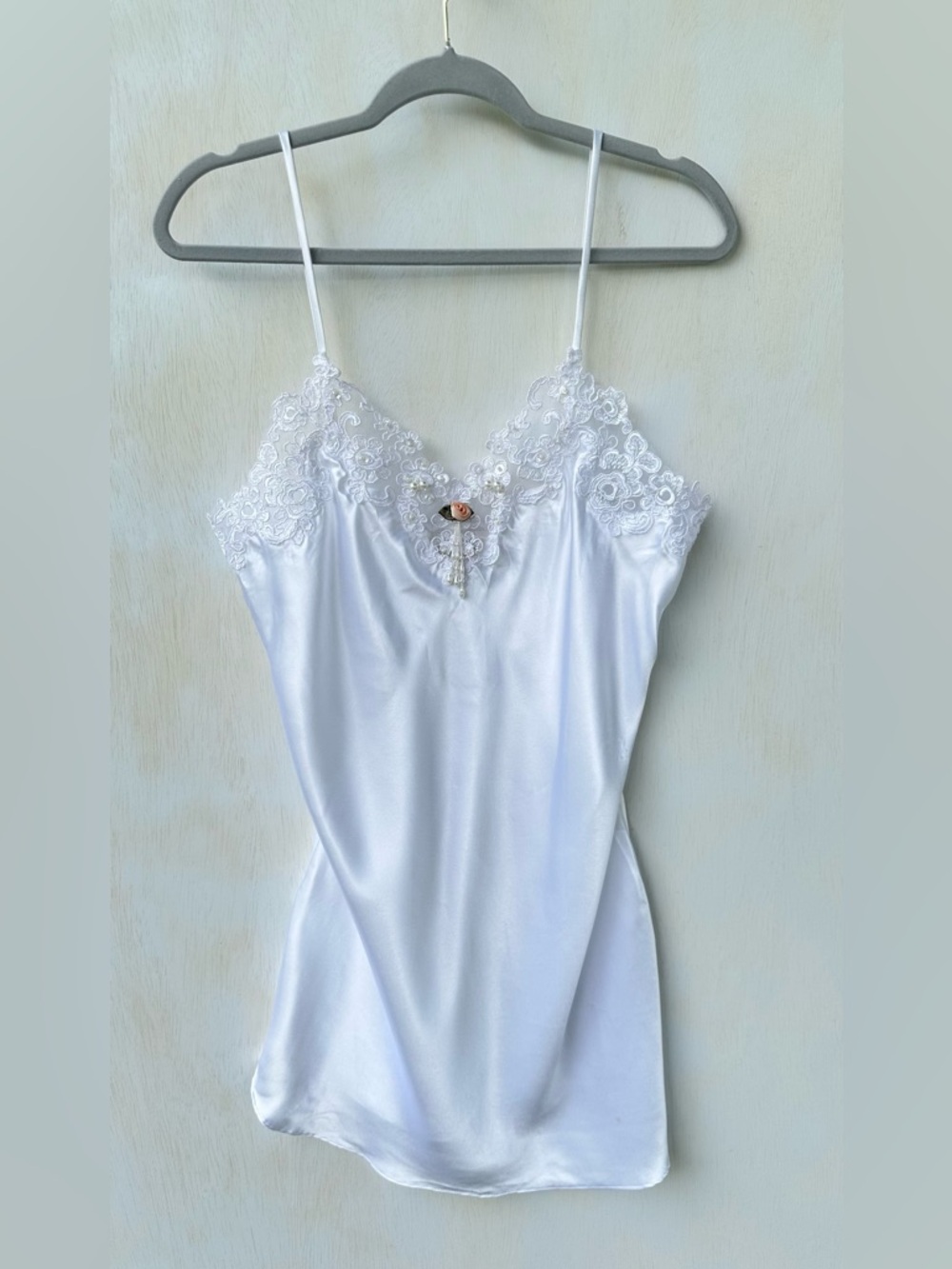 *CALIFORNIA DYNASTY* VINTAGE LACE BRIDAL CHEMISE* EUC